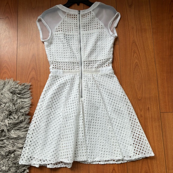 Sam Edelman Women's Embroidered Short white dress size 6 - Picture 7 of 14